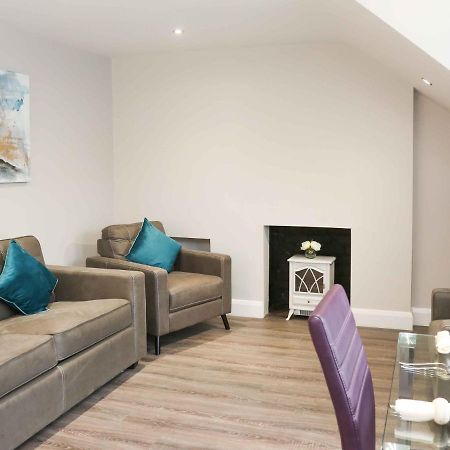 Belfast Serviced Apartments - Eglantine ภายนอก รูปภาพ