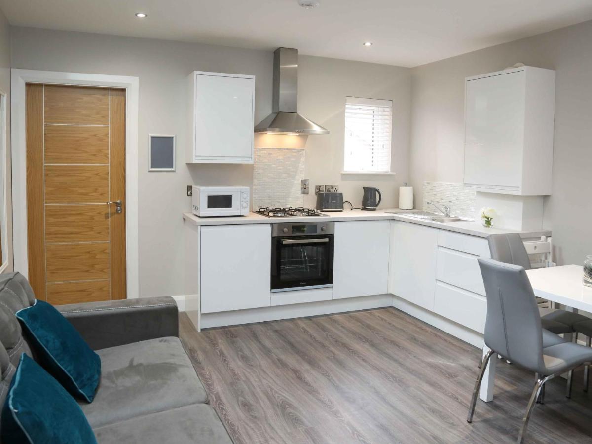 Belfast Serviced Apartments - Eglantine ภายนอก รูปภาพ
